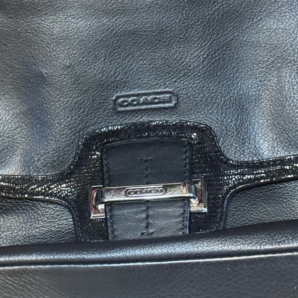 Coach Black Leather Crossbody‎ Bag with glittery look on trim Y2K Style classy